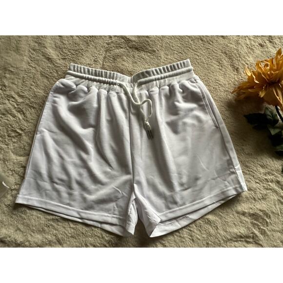 White Draw String Shorts - Picture 2 of 6